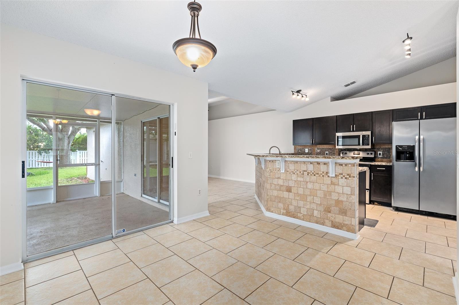 36 FIRETHORN LN — photo 10