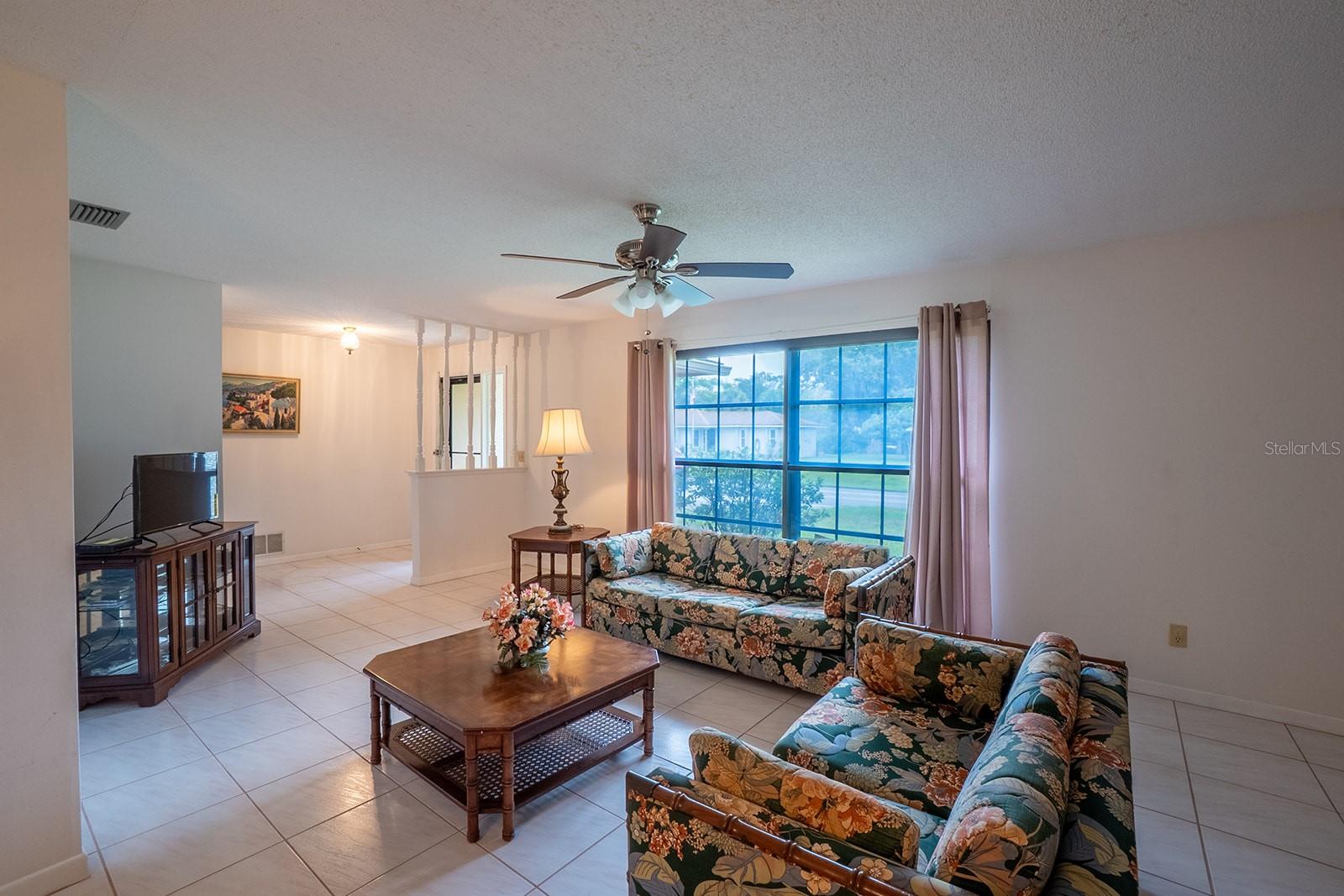 58 BLACK BEAR LN — photo 4
