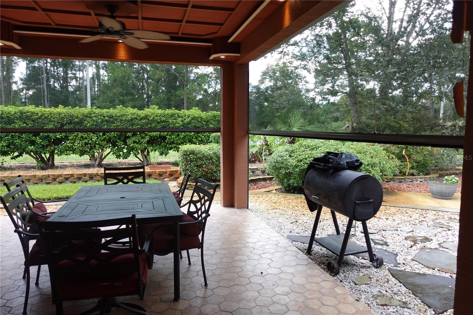 85 LANCELOT DR — photo 12