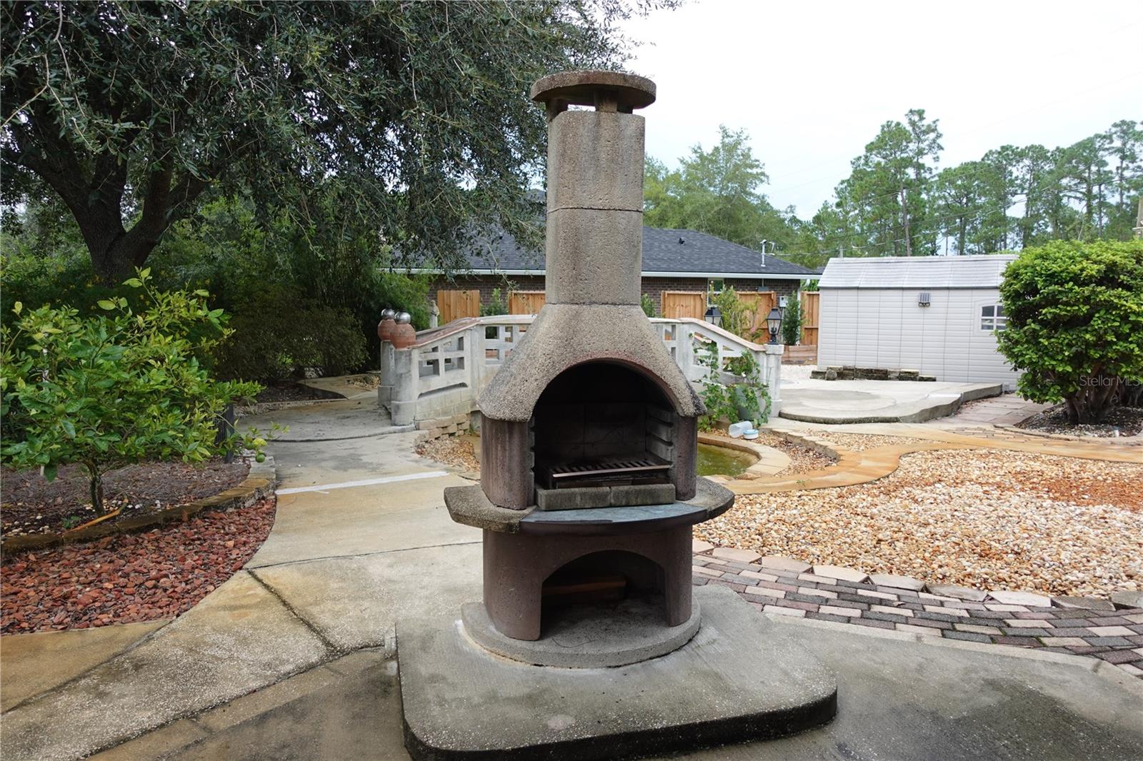 85 LANCELOT DR — photo 9