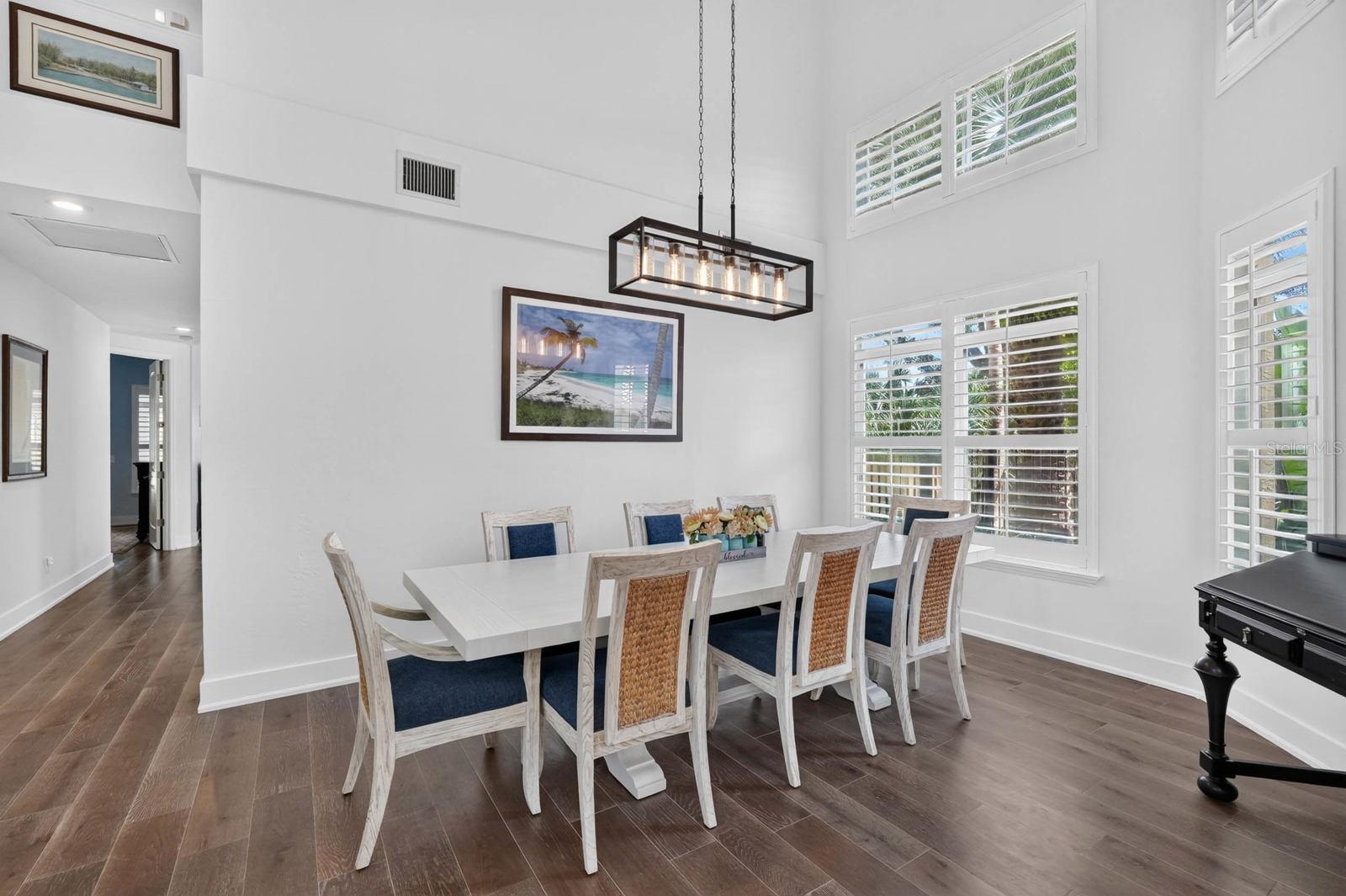 15 MADEIRA CT — photo 8