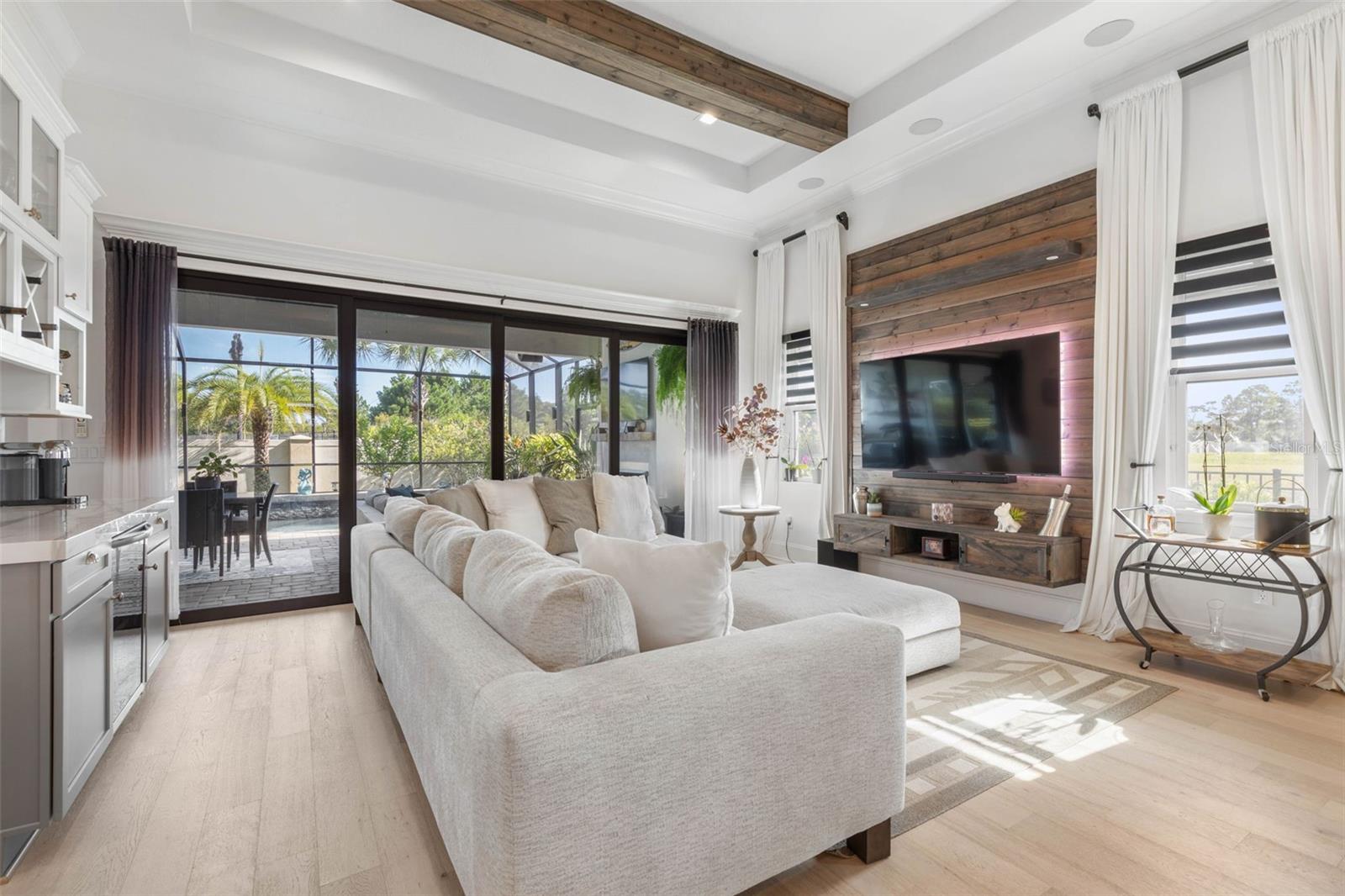2 DEL PALMA DR — photo 4
