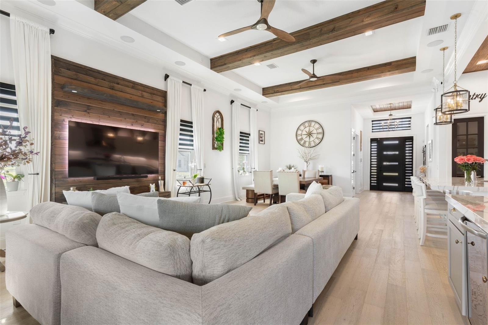 2 DEL PALMA DR — photo 6