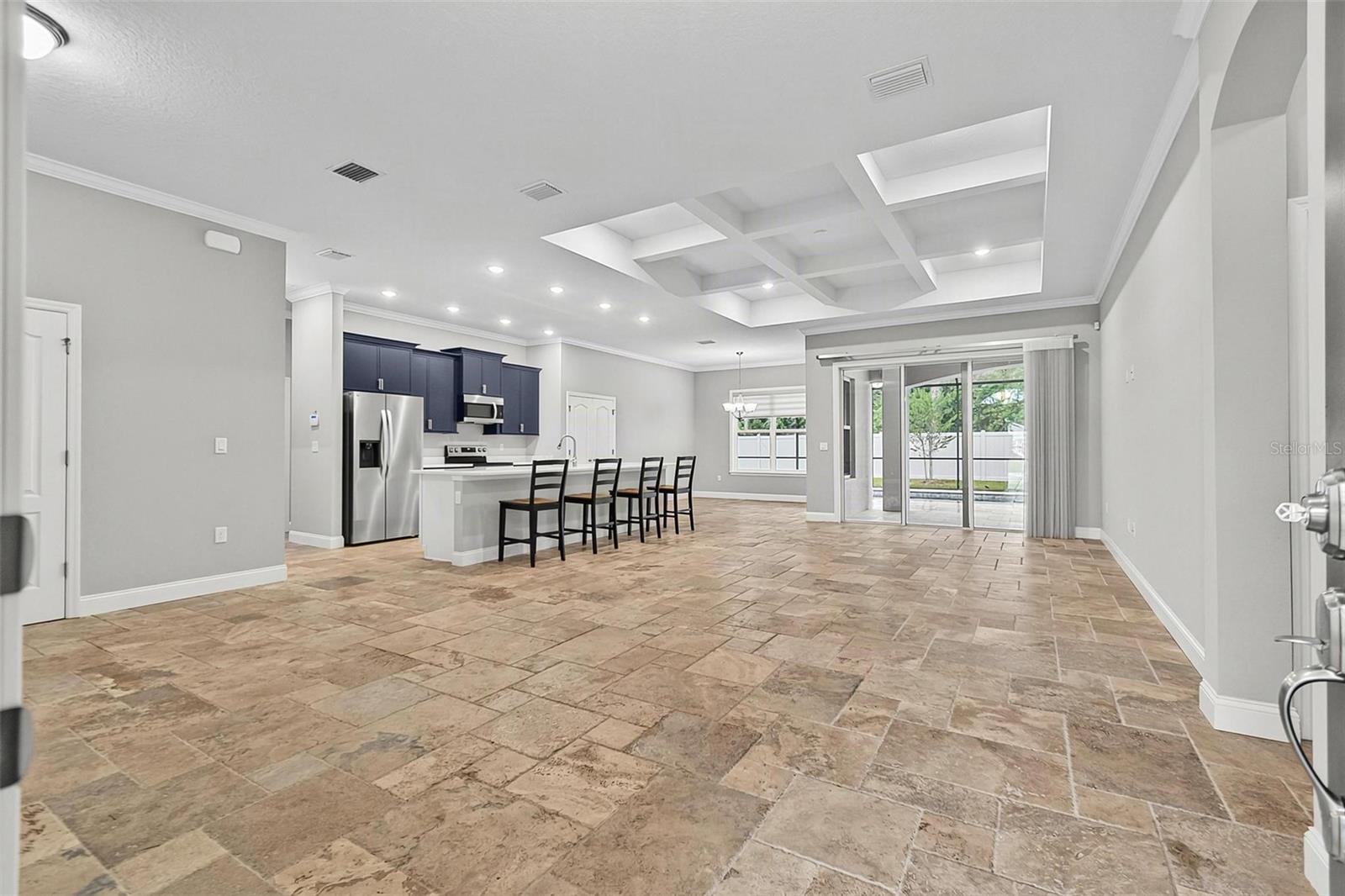 63 WESTGLEN LN — photo 12