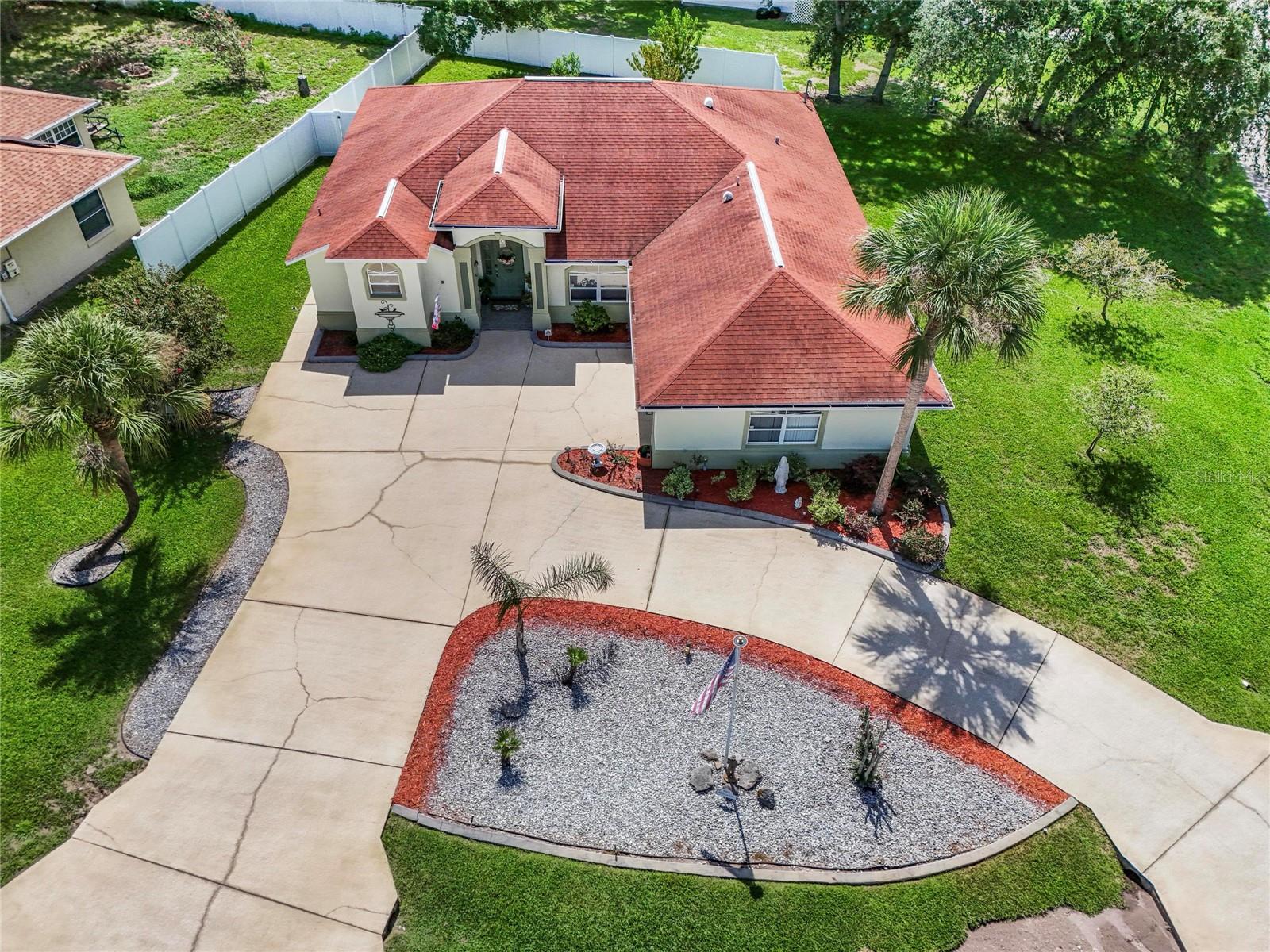 43 FOLSON LN — photo 3