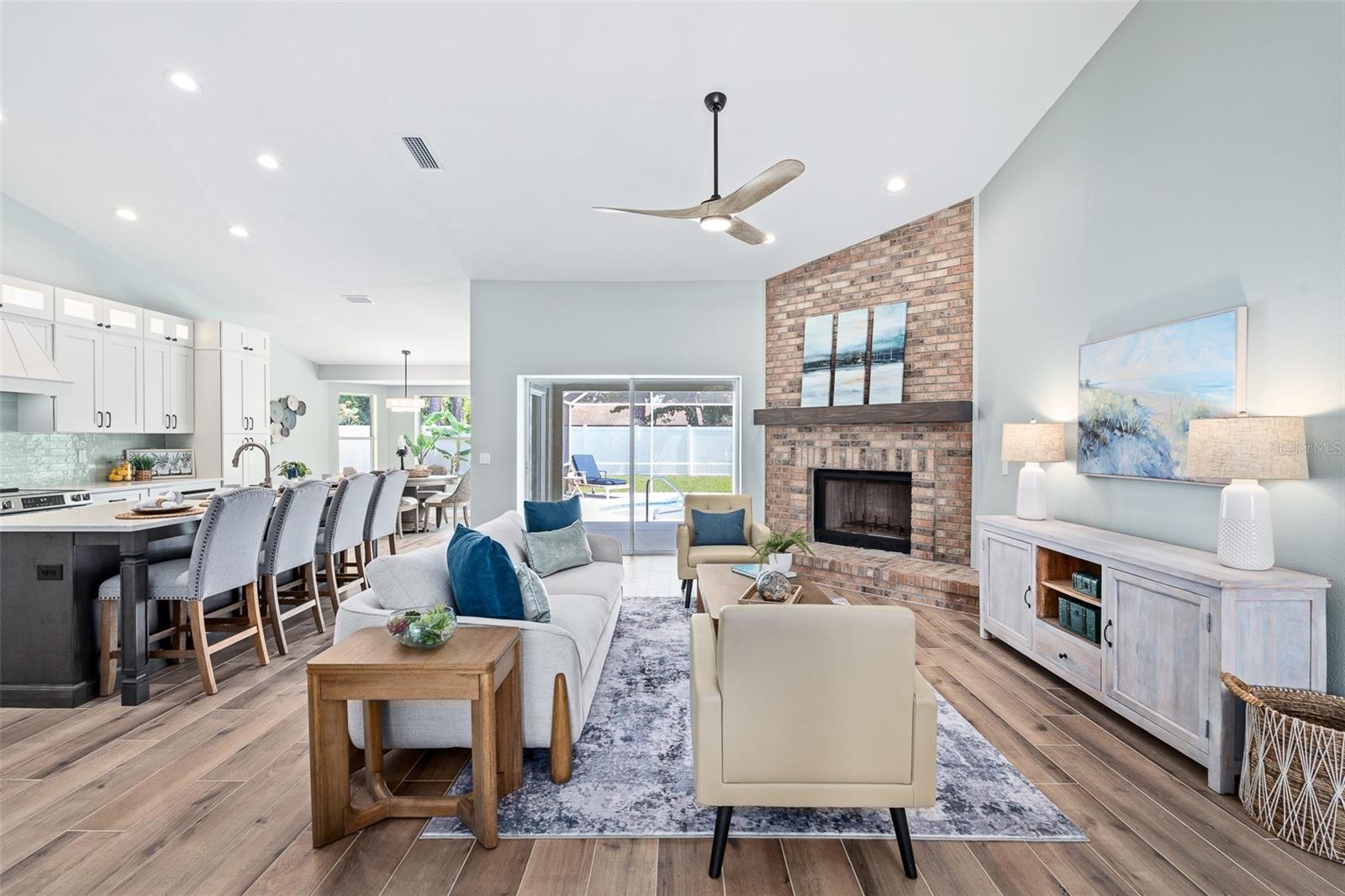 173 BAYSIDE DR — photo 8