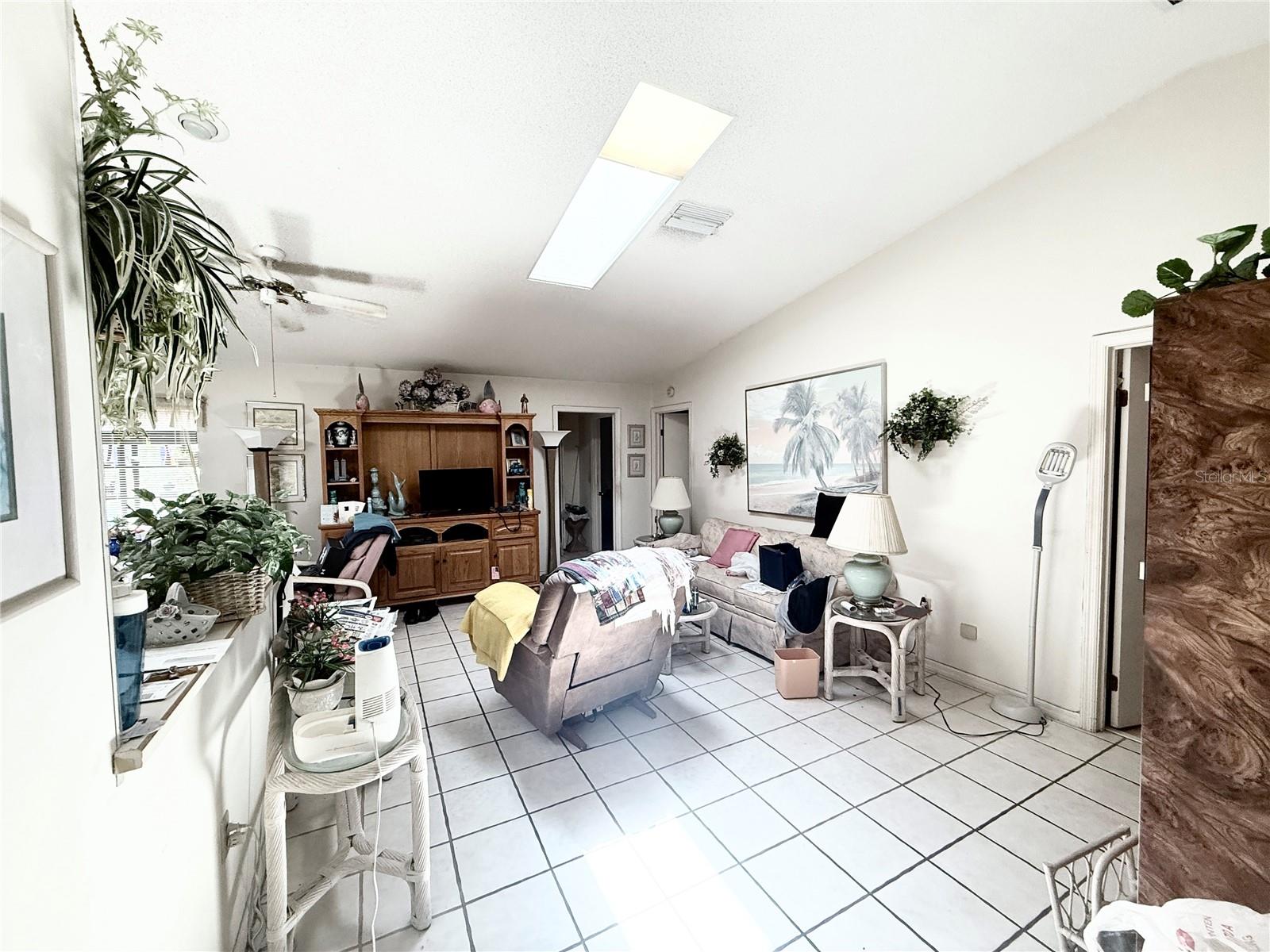10 BRADLEY PL — photo 2