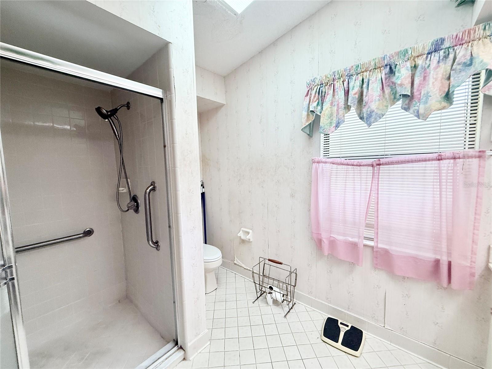 10 BRADLEY PL — photo 5