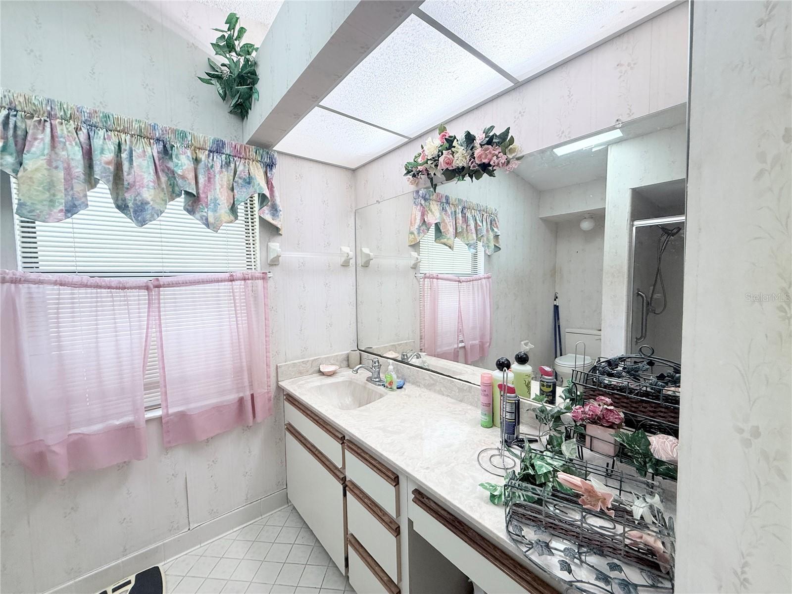 10 BRADLEY PL — photo 6