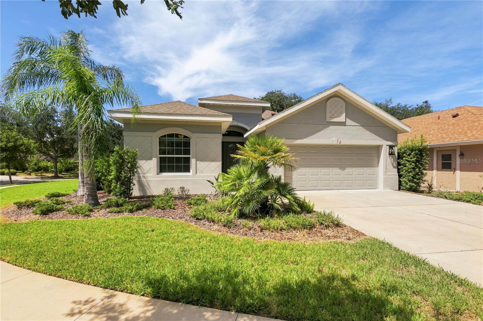 7 OASIS CIR — photo 2
