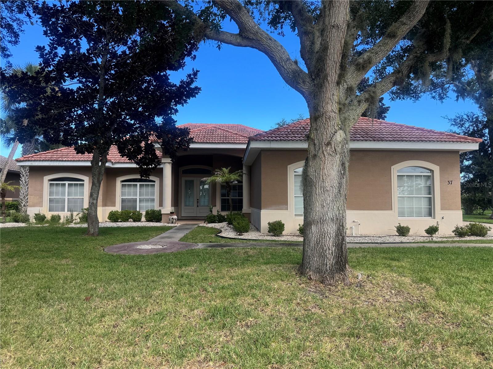 37 SABAL BND — photo 2