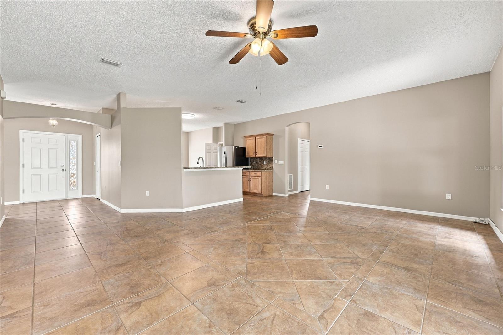 28 BECKNER LN — photo 4