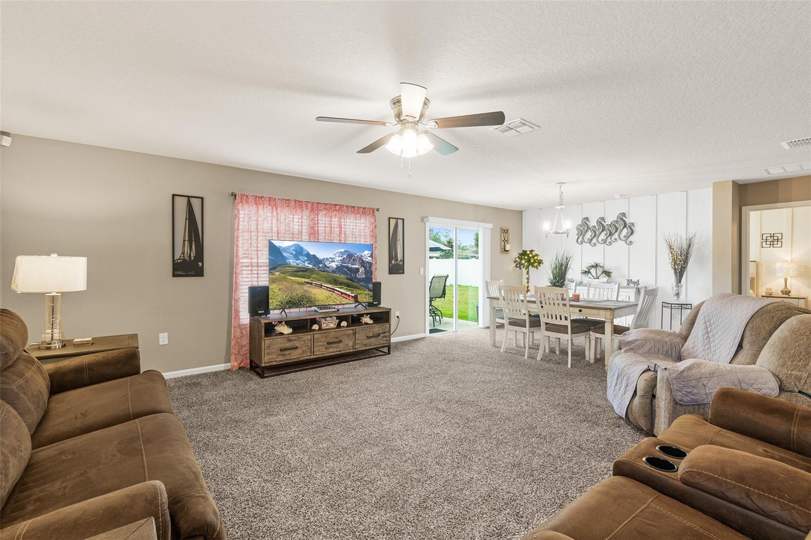 1 RICHFIELD PL — photo 12