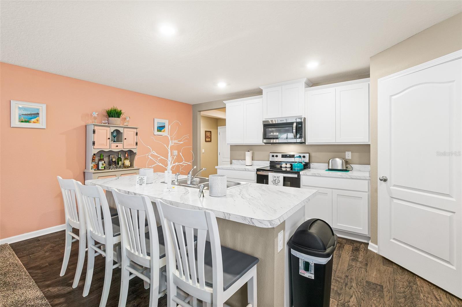 1 RICHFIELD PL — photo 10