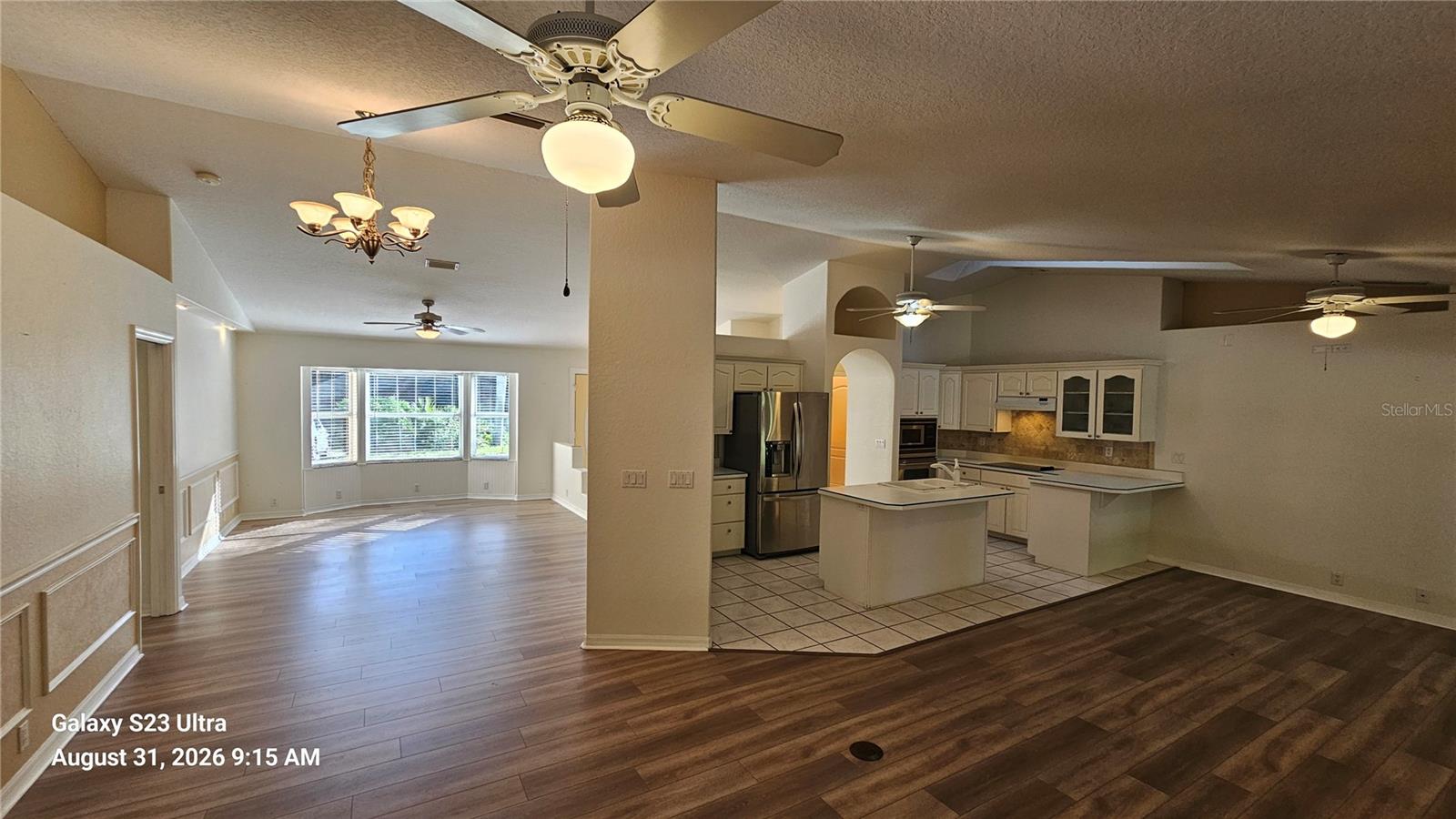 3998 DAKOTA CIR — photo 9