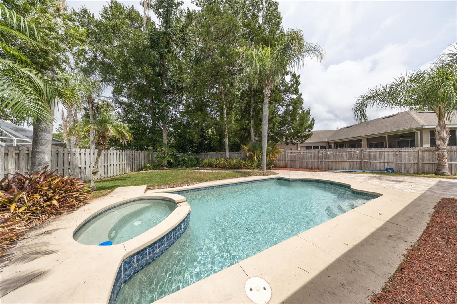 34 WOODHOLME LN — photo 3