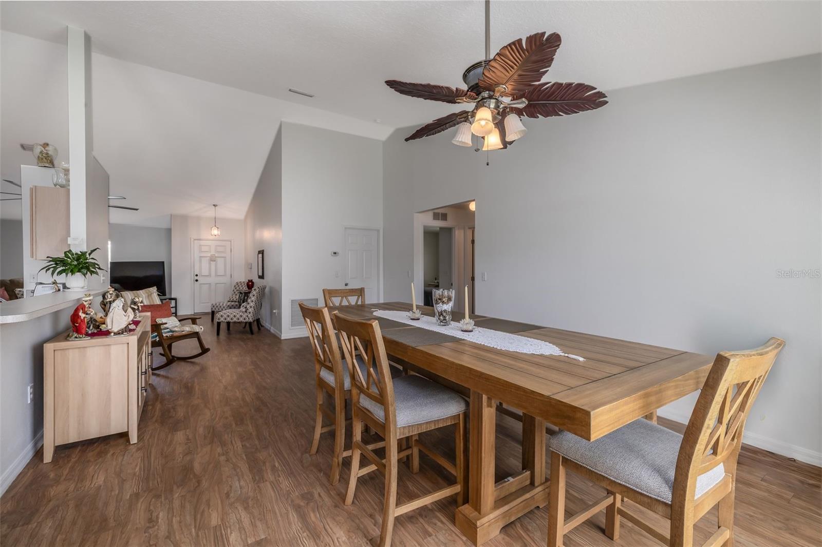 8 PINE BUSH LN — photo 10