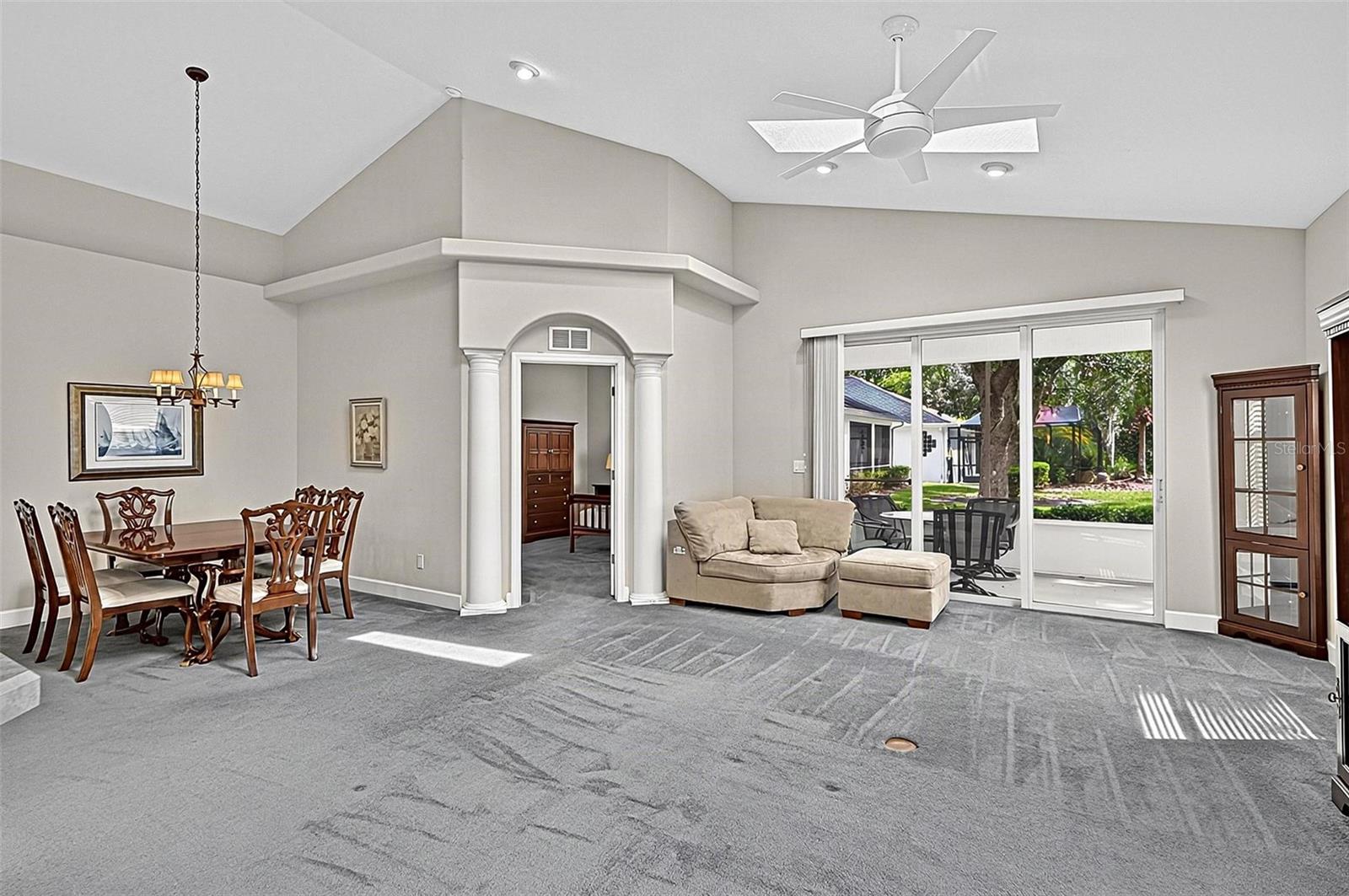 42 W WATERSIDE PKWY — photo 12