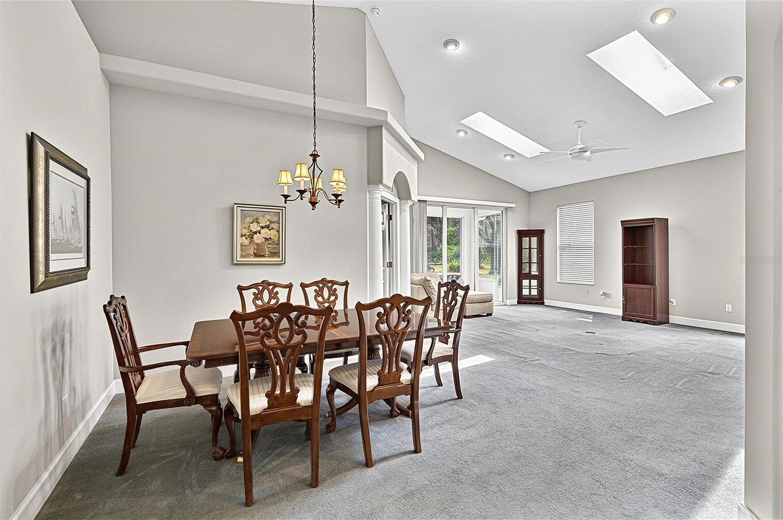 42 W WATERSIDE PKWY — photo 8