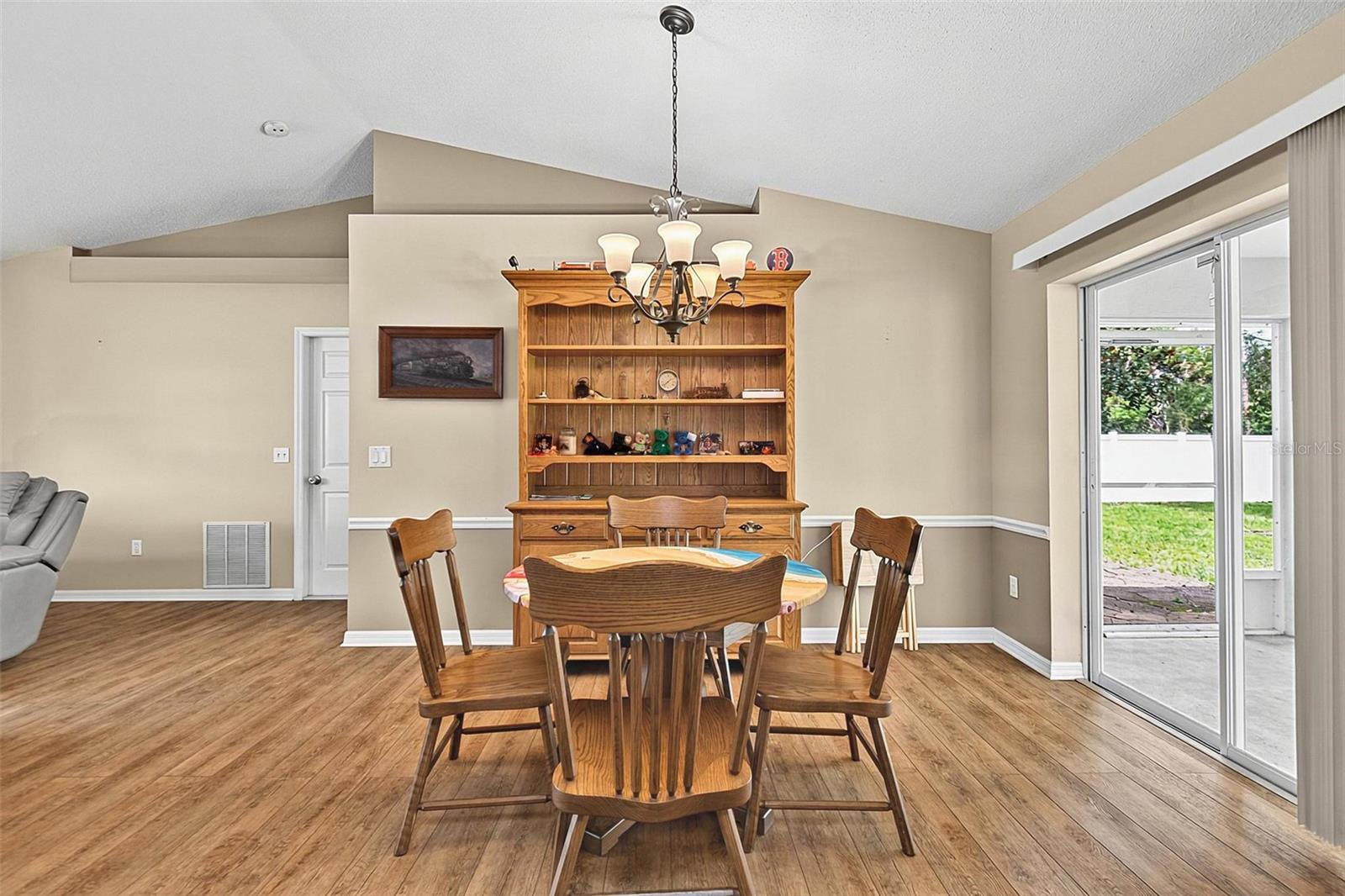 98 SMITH TRL — photo 9