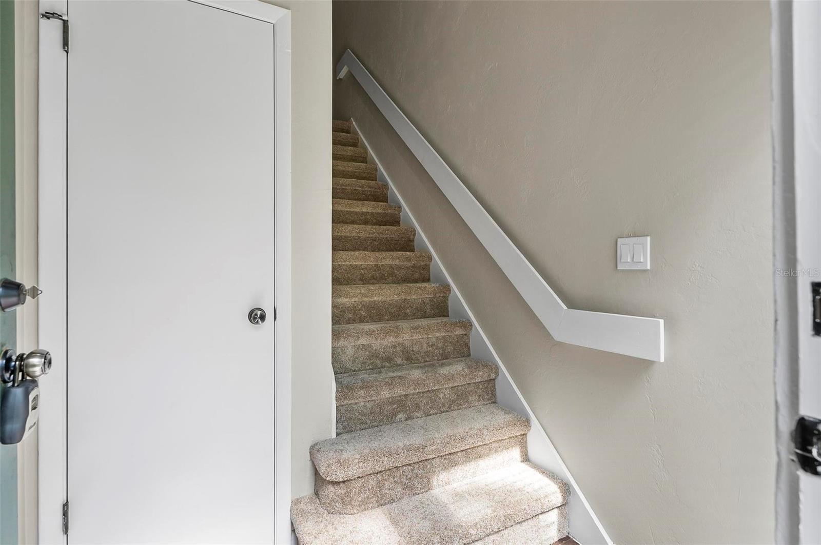 14 OAKMONT CT #14 — photo 2