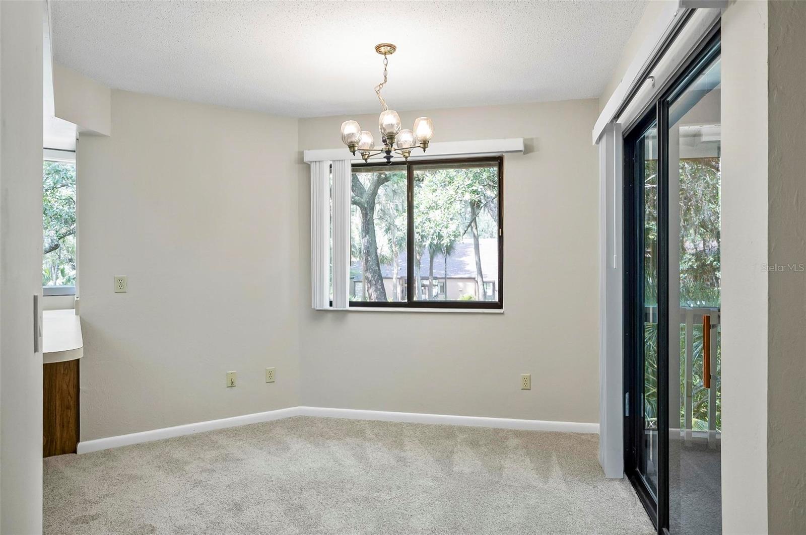 14 OAKMONT CT #14 — photo 8