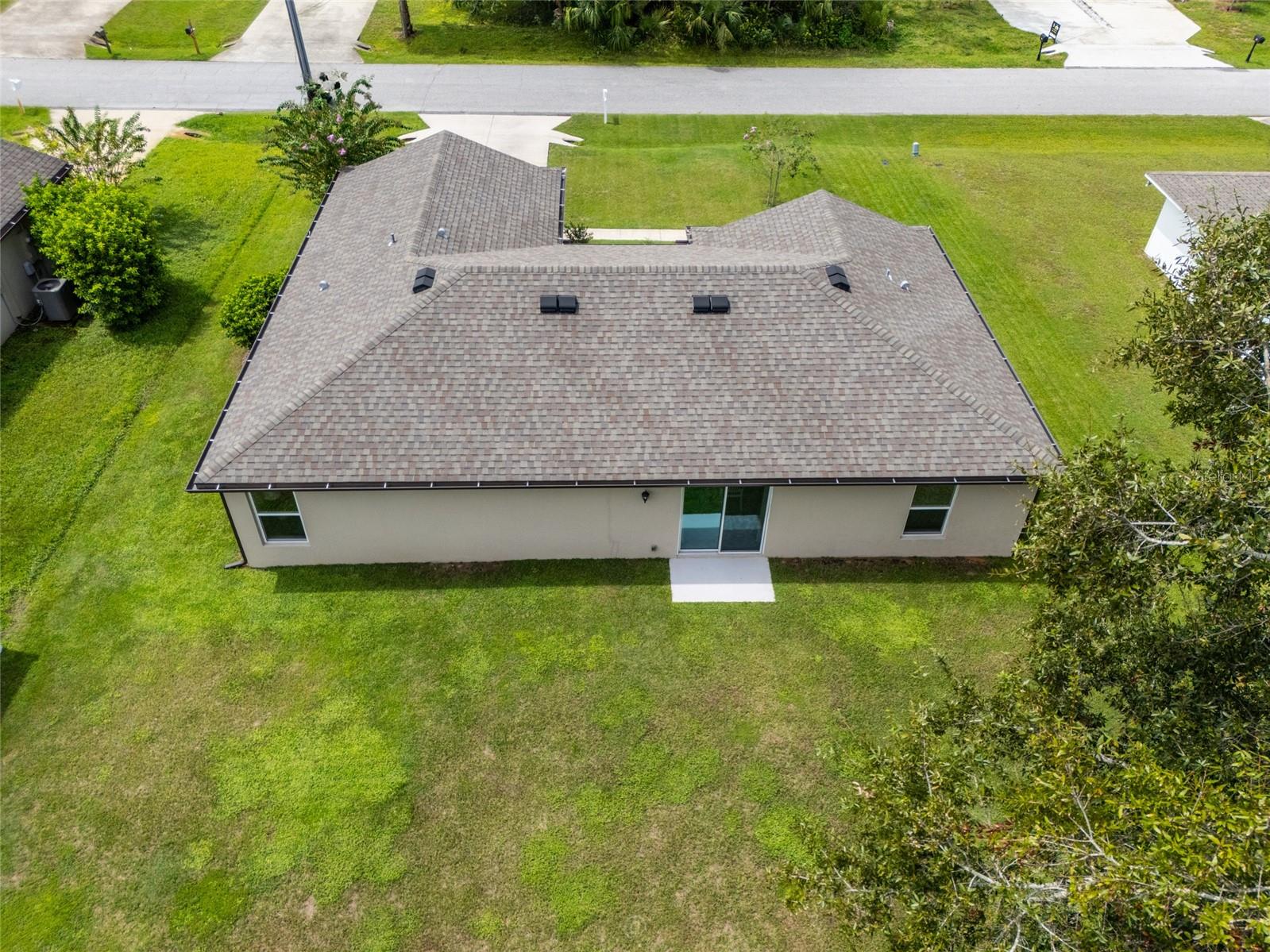 11 PROSPERITY LN — photo 2