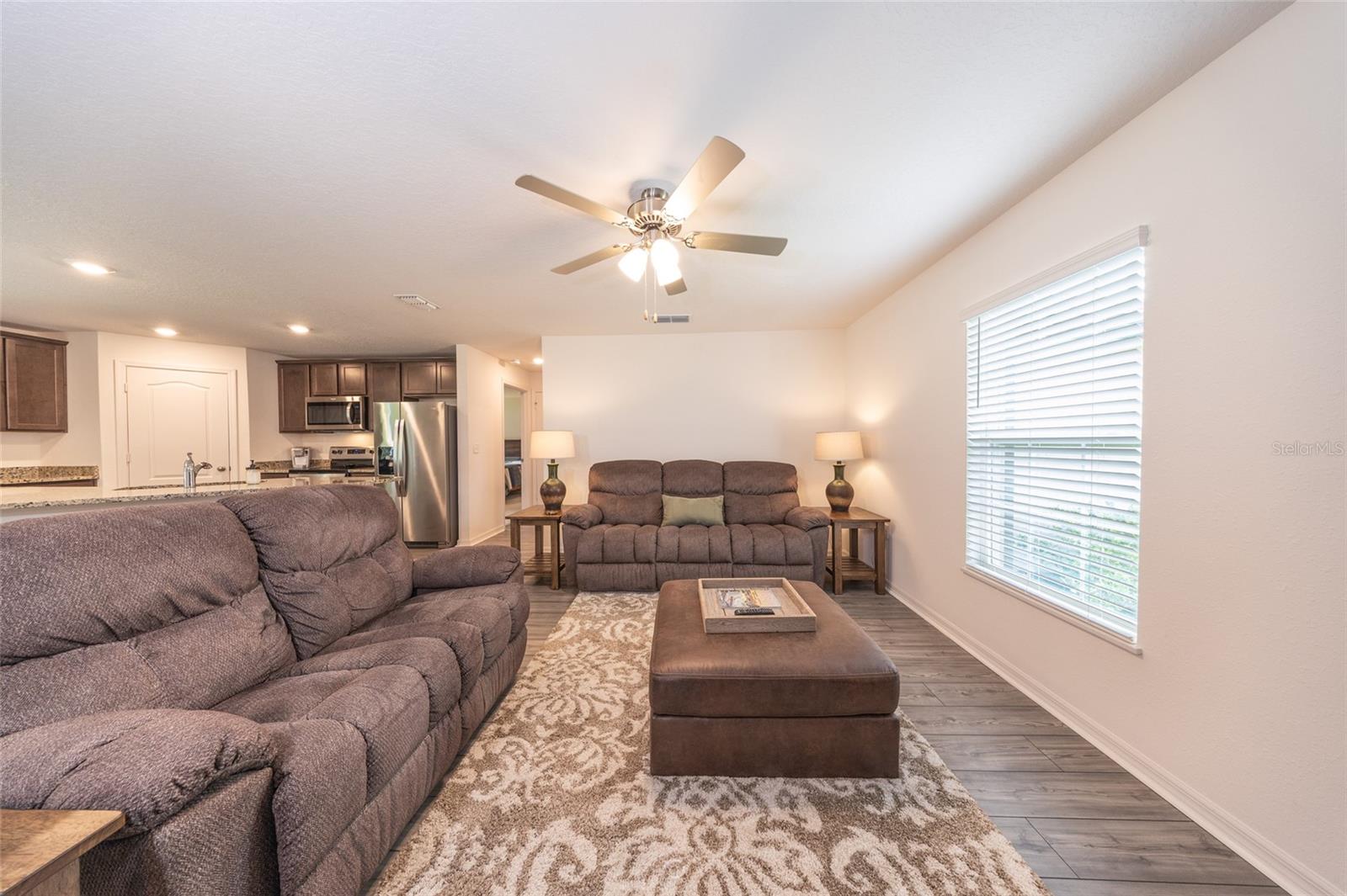 11 PROSPERITY LN — photo 10