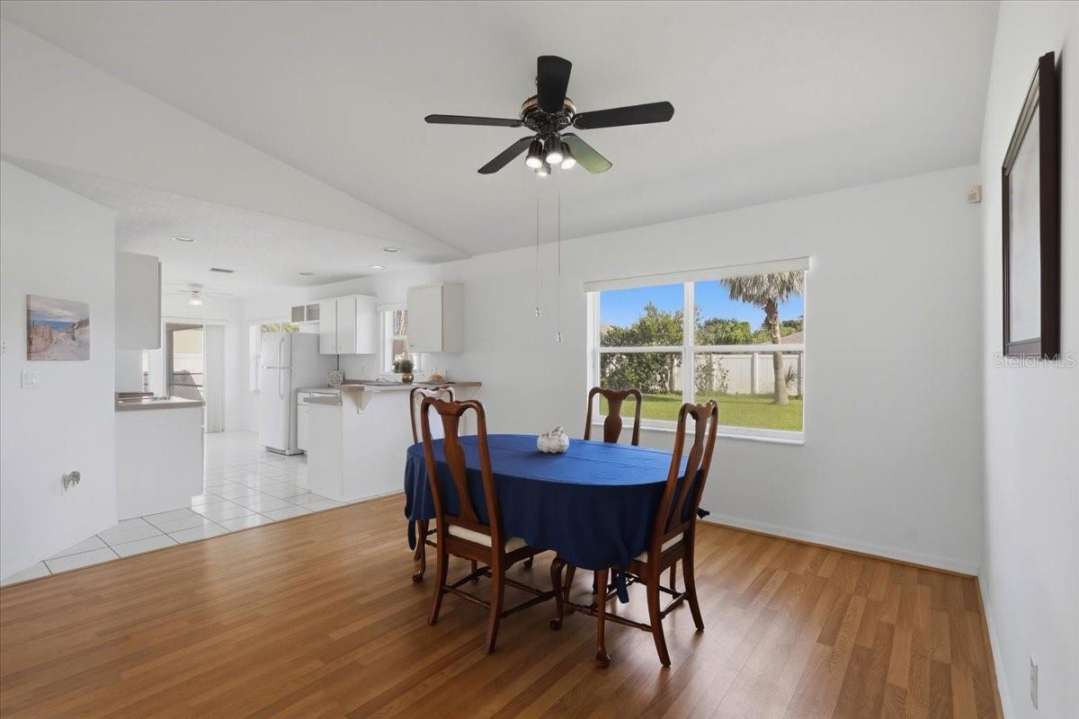 7 FIFER LN — photo 11
