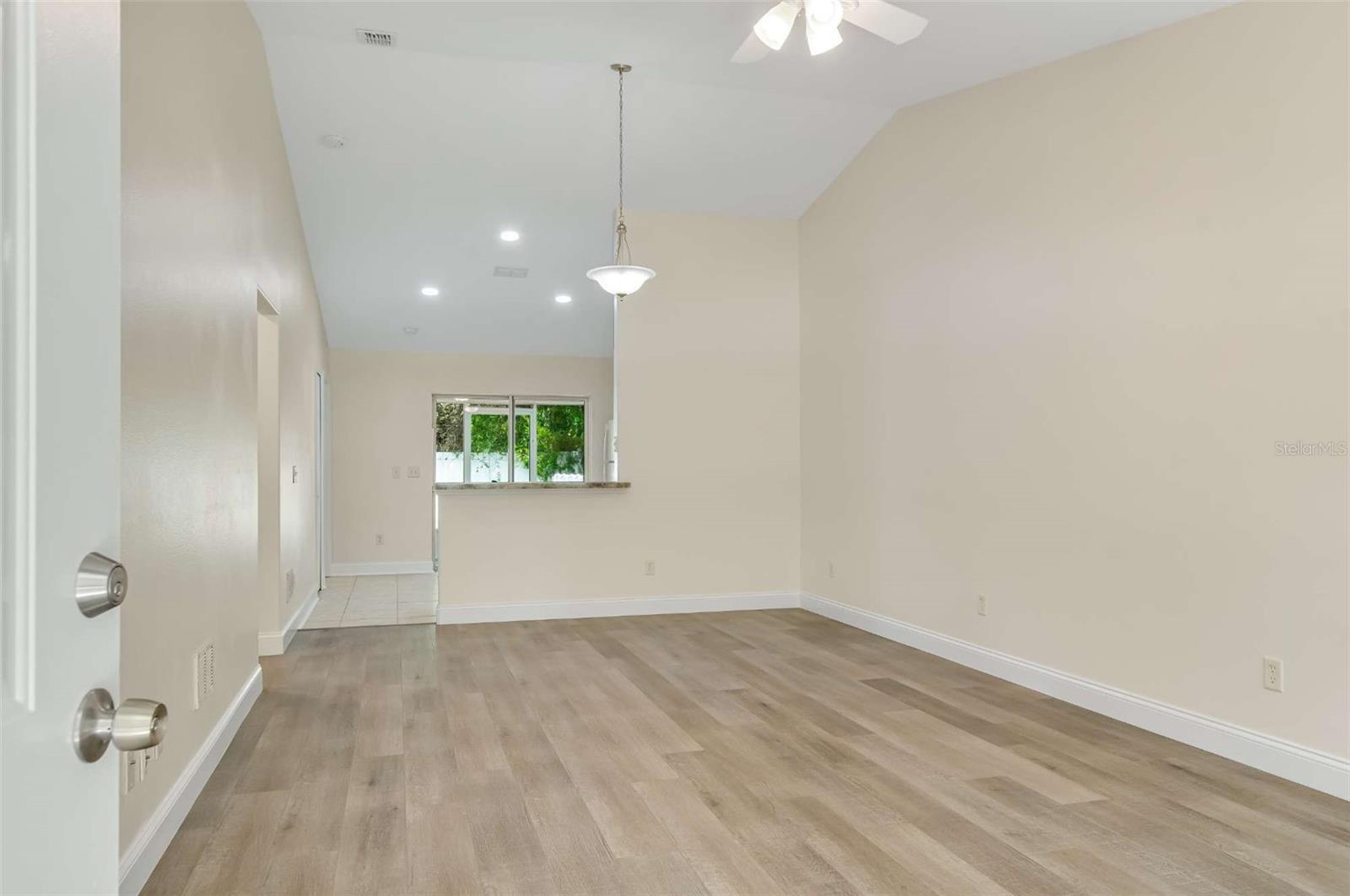 51 WELLWOOD LN #A — photo 4