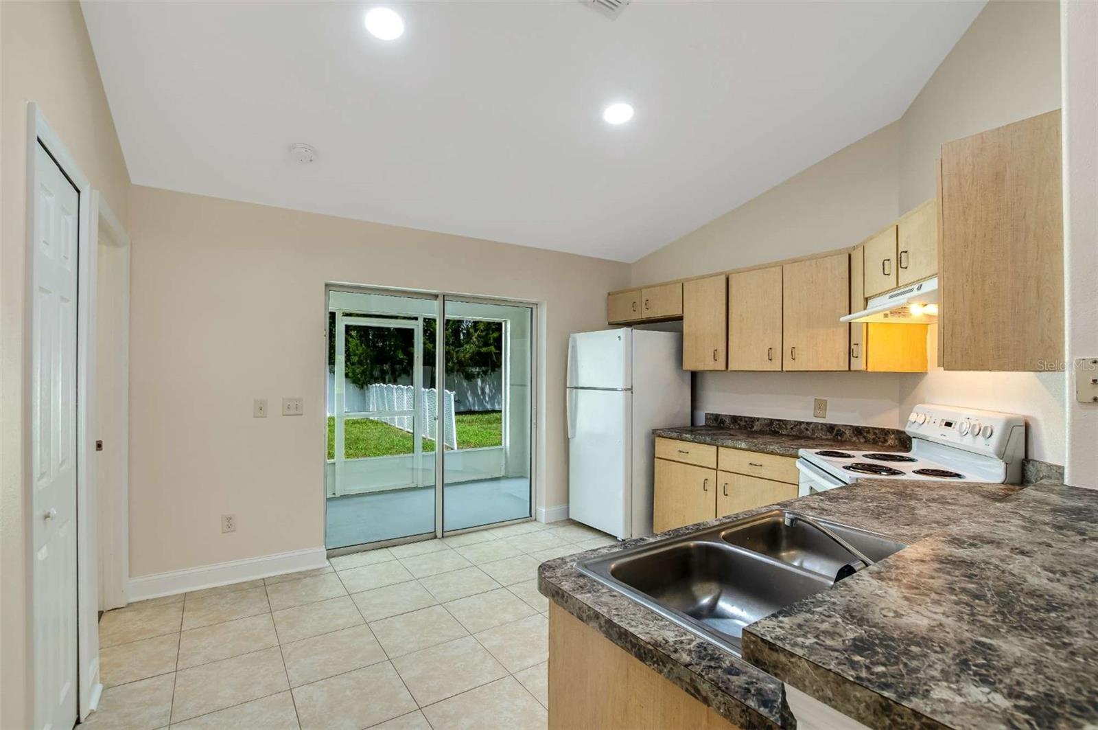51 WELLWOOD LN #A — photo 6