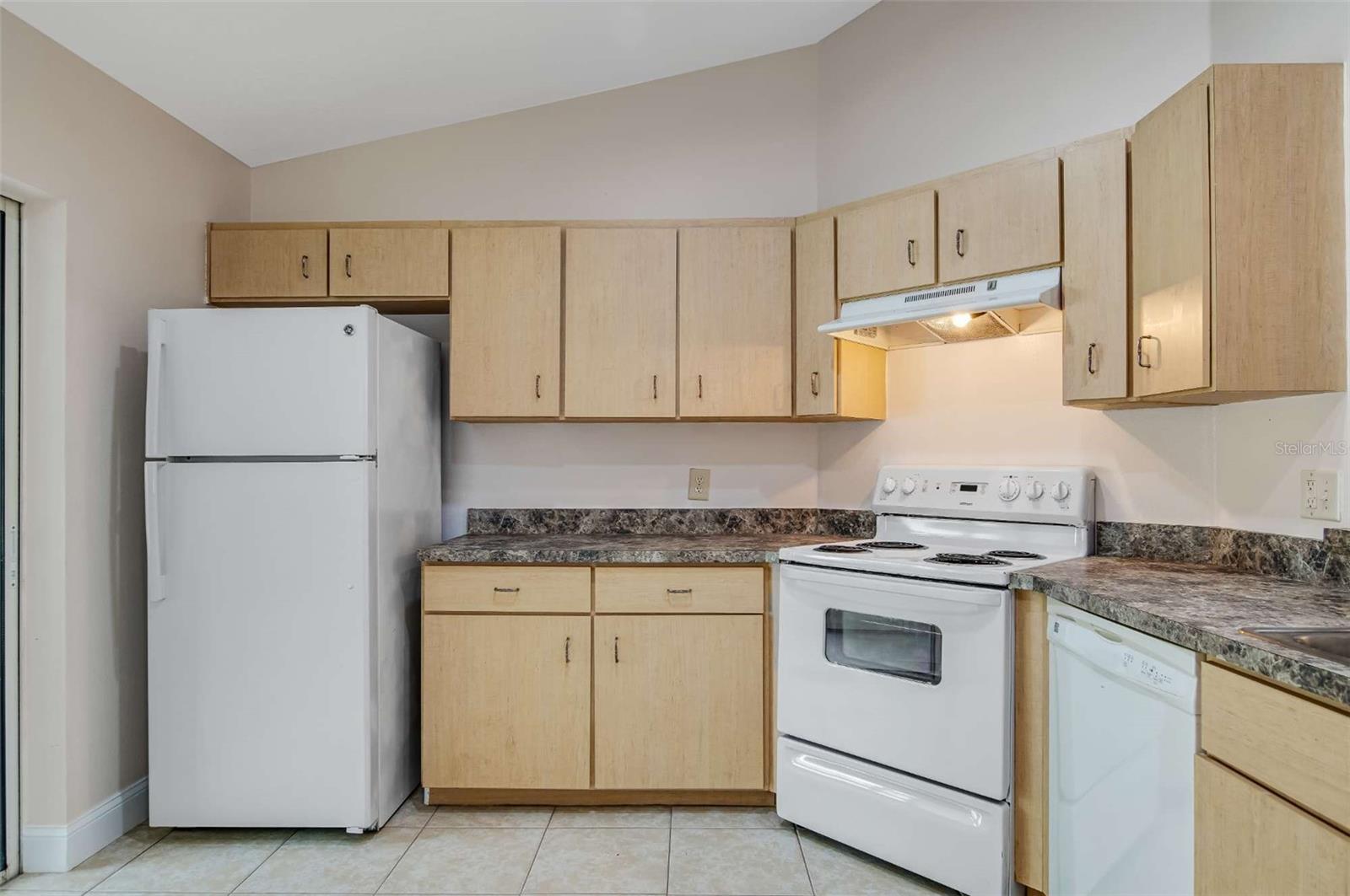 51 WELLWOOD LN #A — photo 8