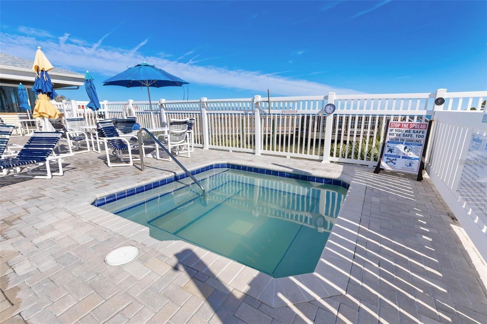 53 SEA VISTA DR — photo 11