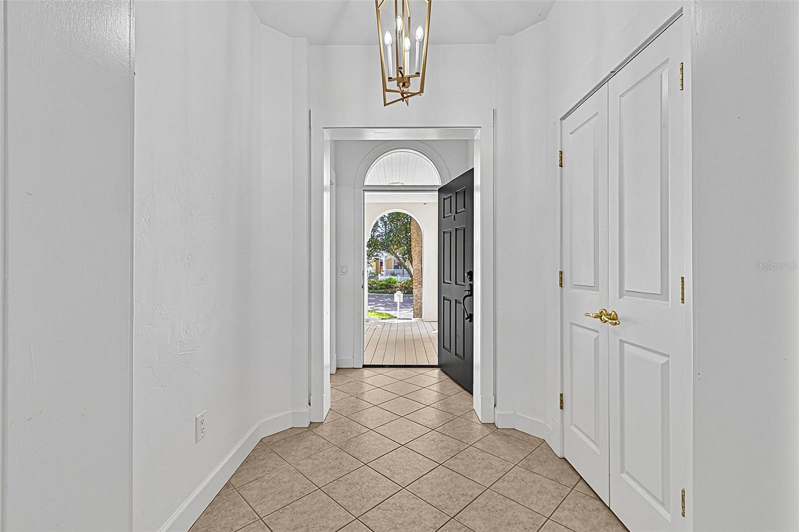 16 FLAMINGO CT — photo 10