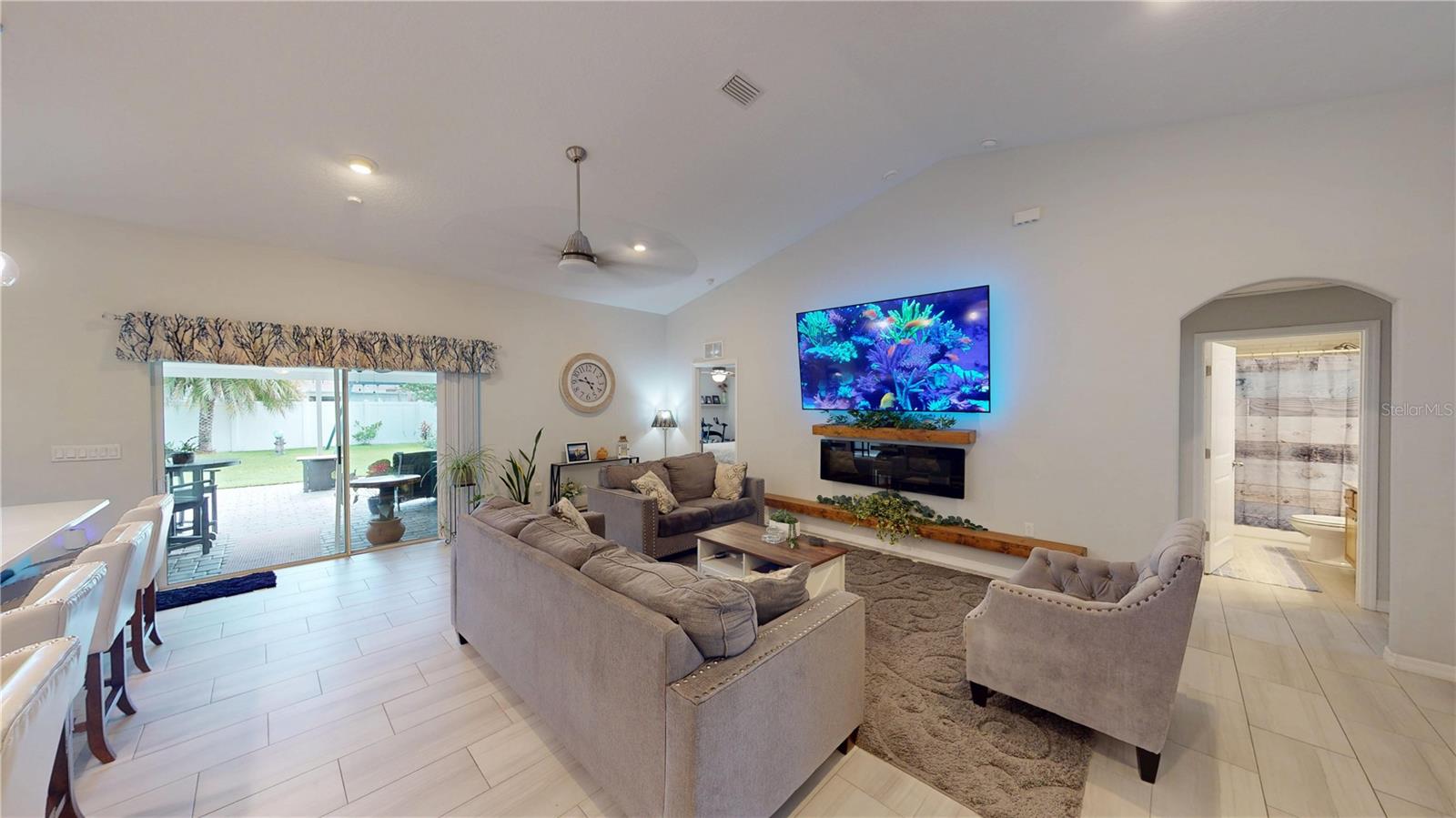 4 LINCOLN PL — photo 8