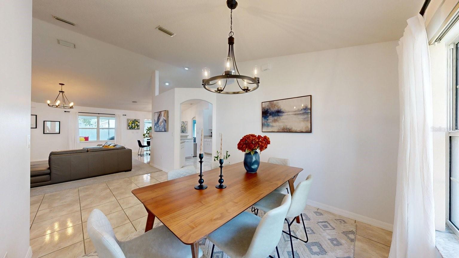 46 PRESIDENT LN — photo 4