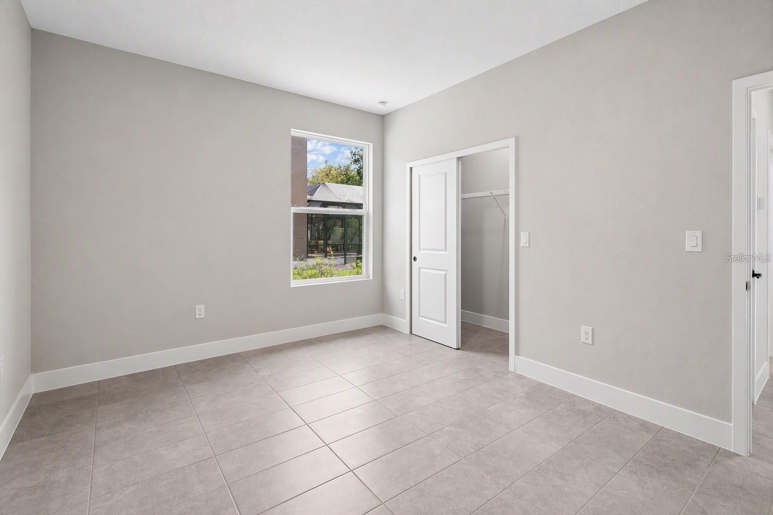 47 LOUISIANA DR — photo 9
