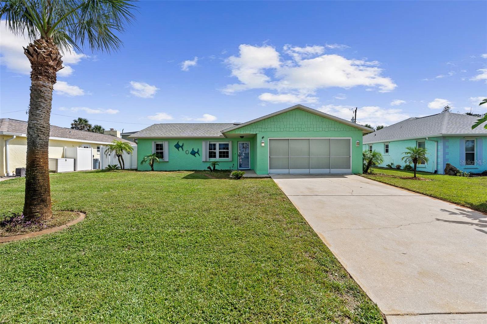 6 CONCORD DR