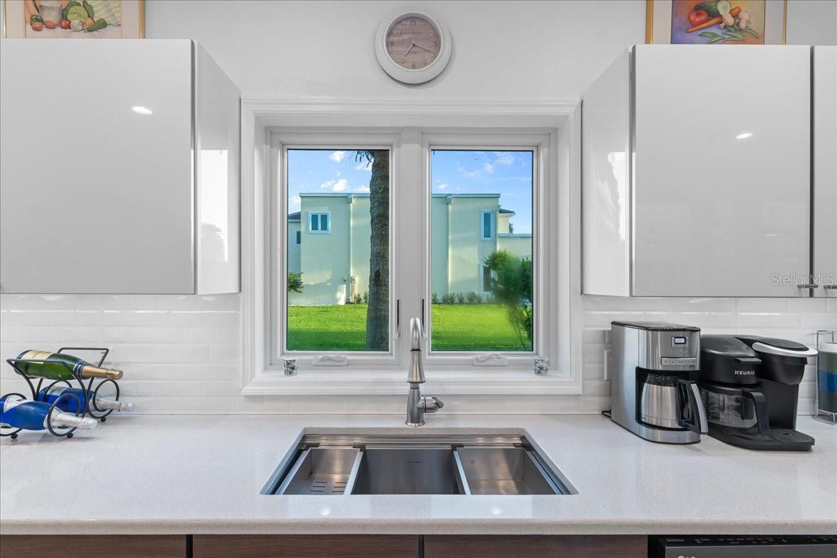 13 BAY POINT DR — photo 9