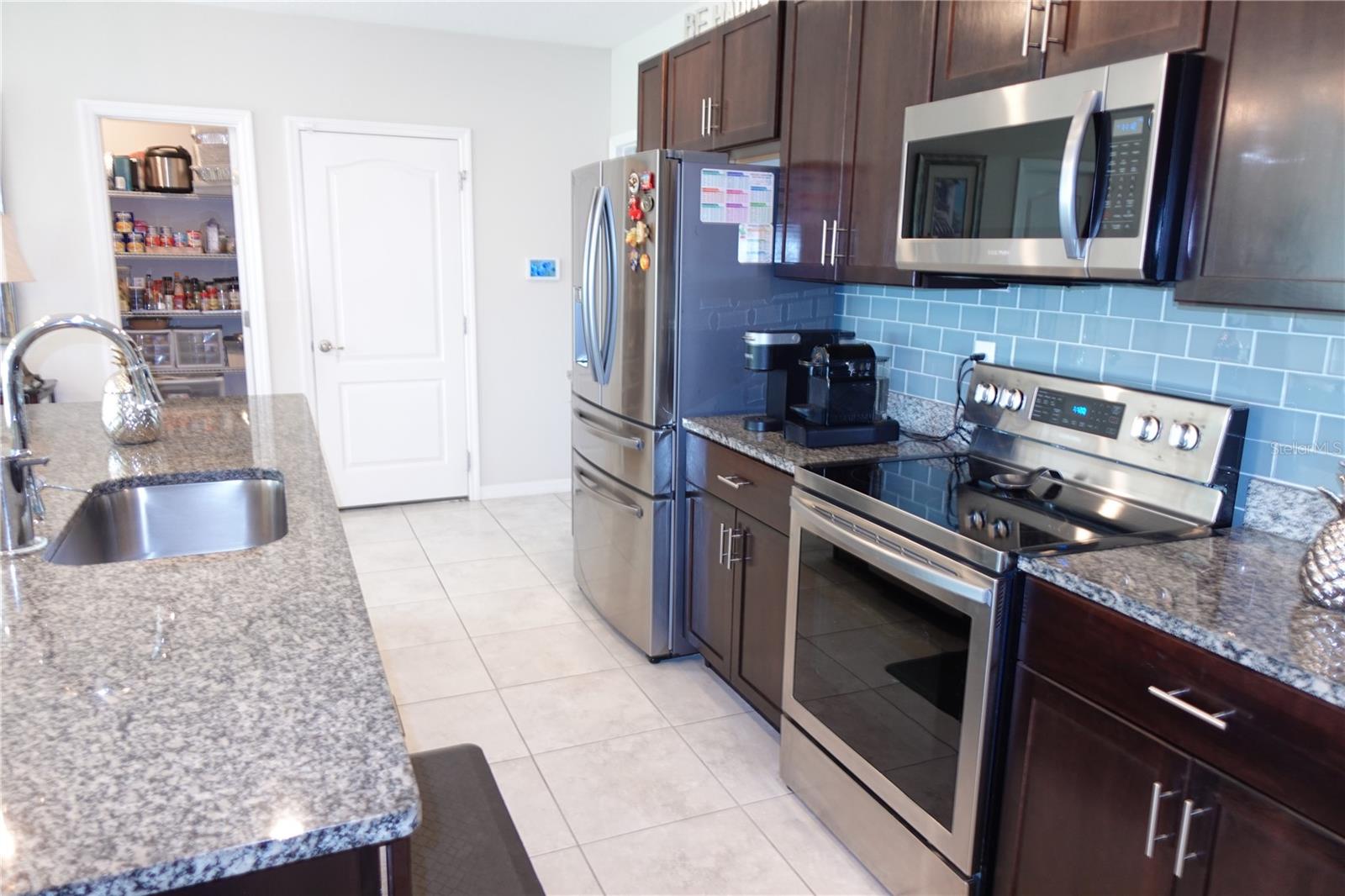 1 FRENORA LN — photo 7