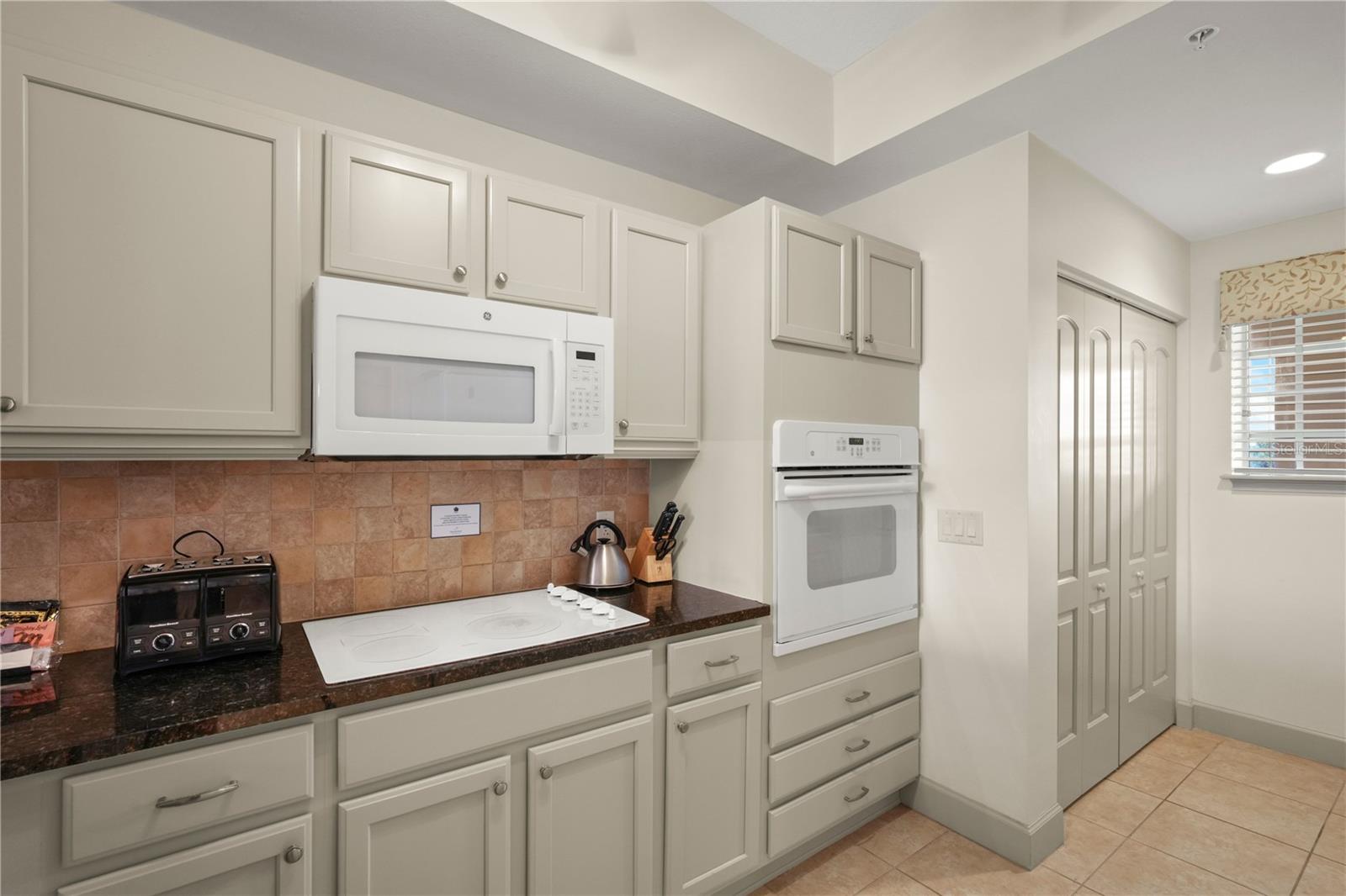 102 YACHT HARBOR DR #478 — photo 11