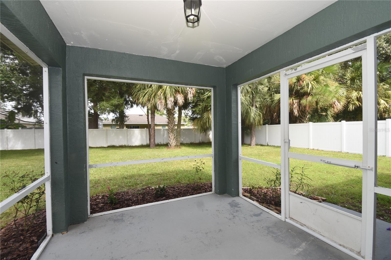13 PINETREE DR — photo 11