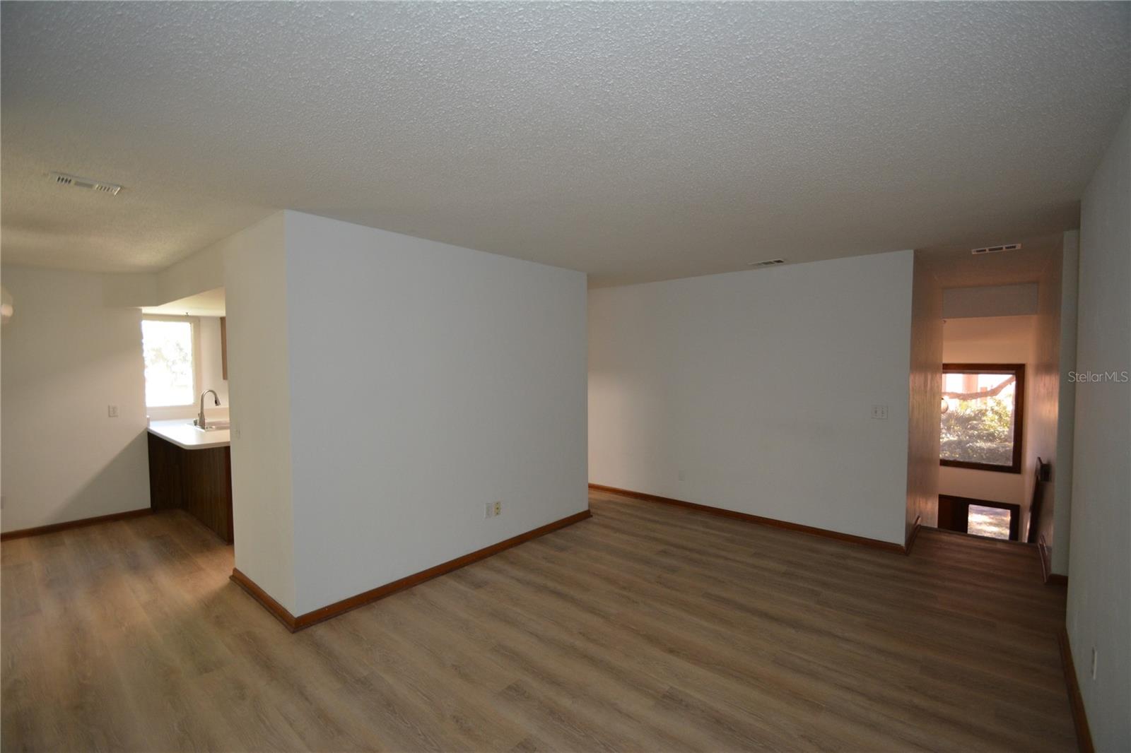 16 OAKMONT CT #16 — photo 5