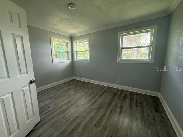 2400 N HALIFAX AVE — photo 9