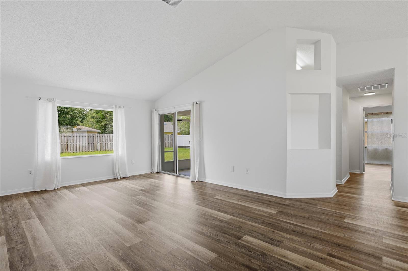 7 PALM LEAF LN — photo 3