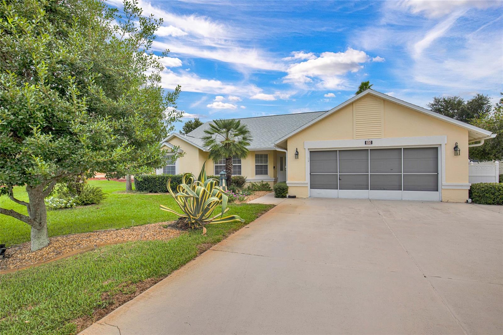 35 WESTGATE LN