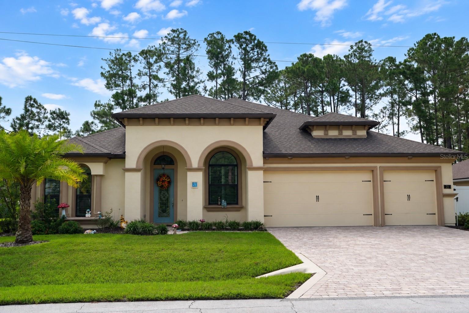 21 EDISON LN