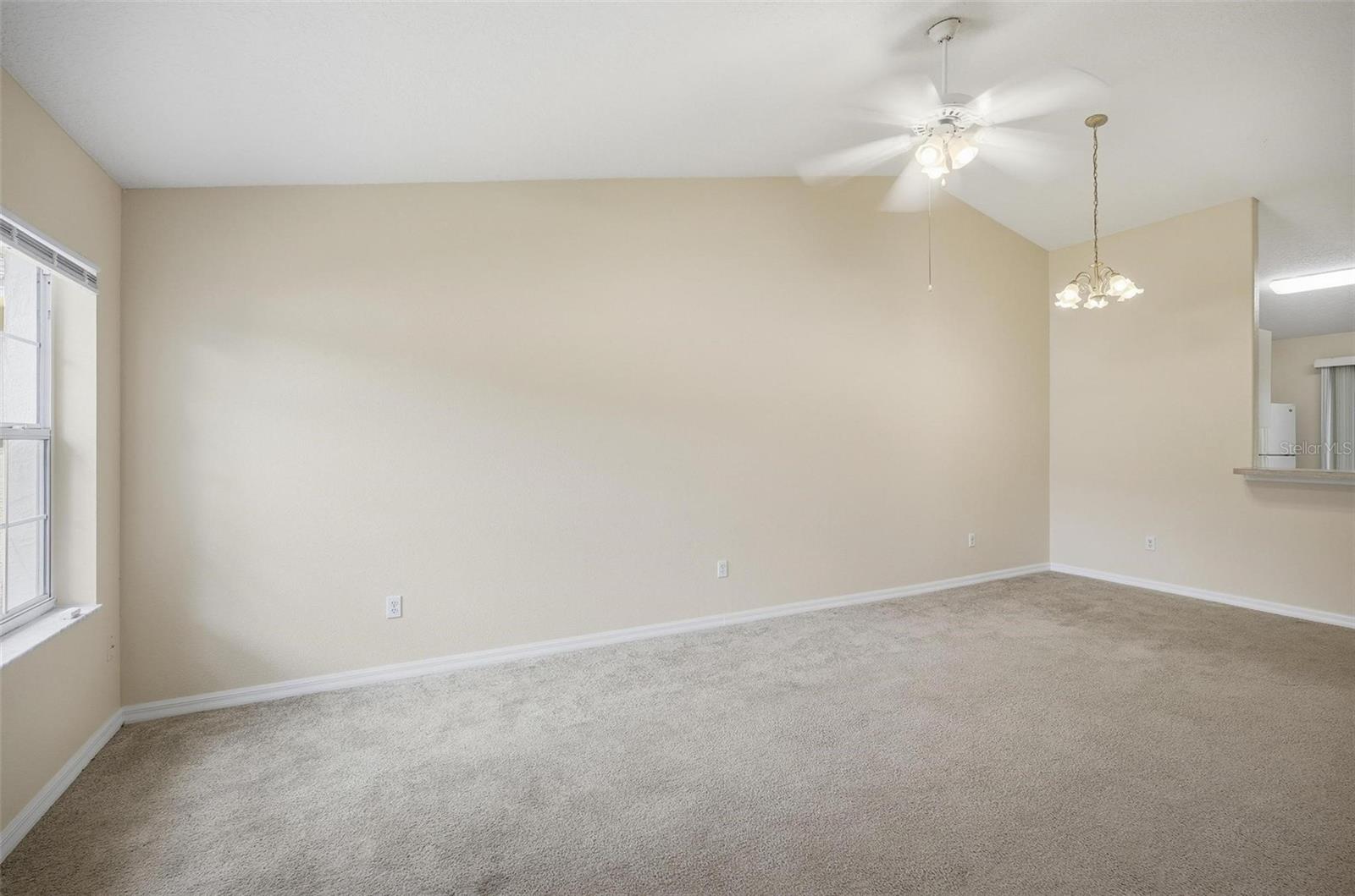 165 PLAIN VIEW DR #B — photo 6