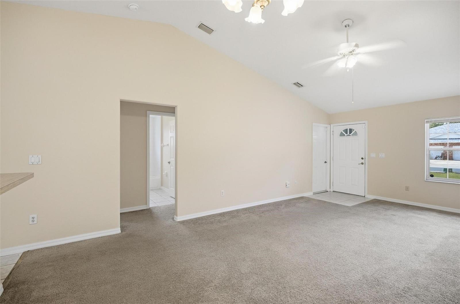 165 PLAIN VIEW DR #B — photo 8