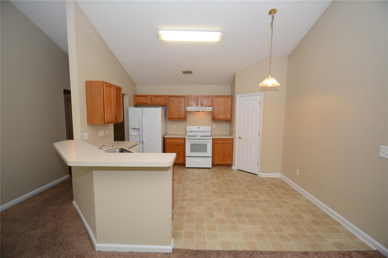 33 ROSEPETAL LN #B — photo 5